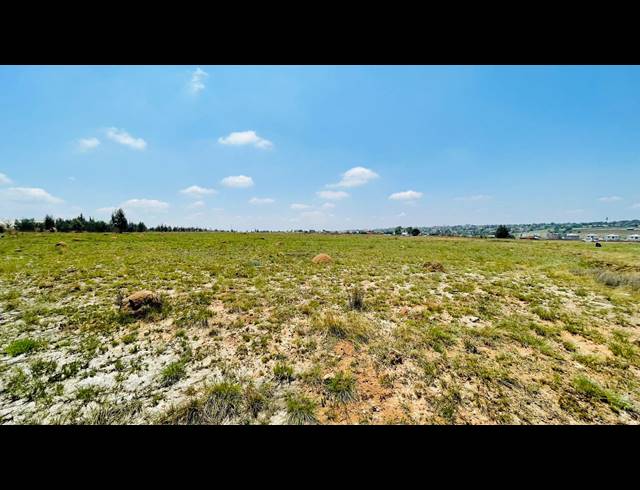 220,000M² VACANT LAND FOR SALE IN CHAMDOR